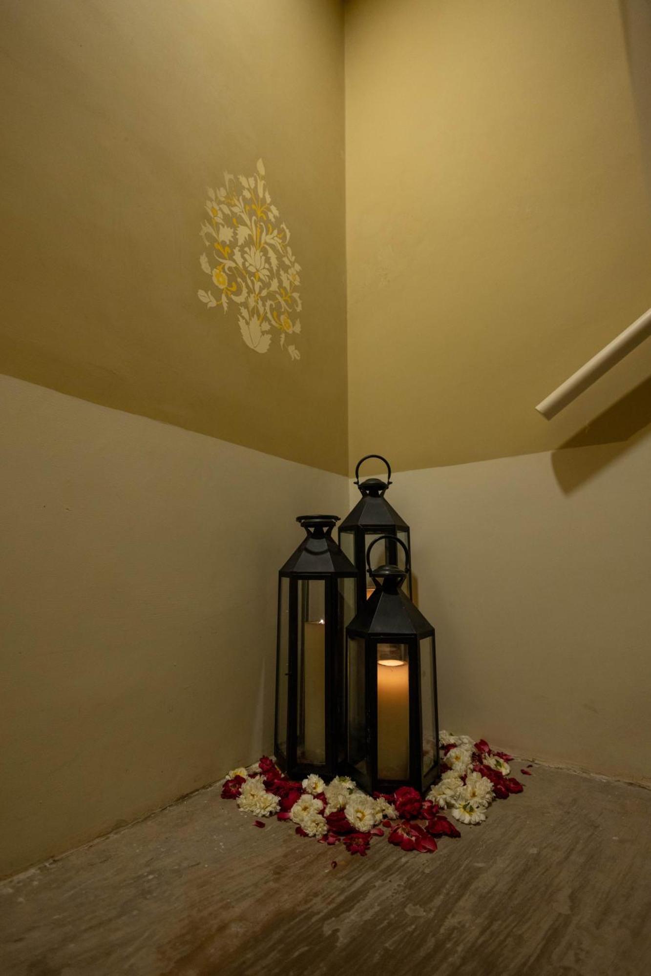 Sheel Mahal- Near Hawa Mahal Hotel ชัยปุระ ภายนอก รูปภาพ
