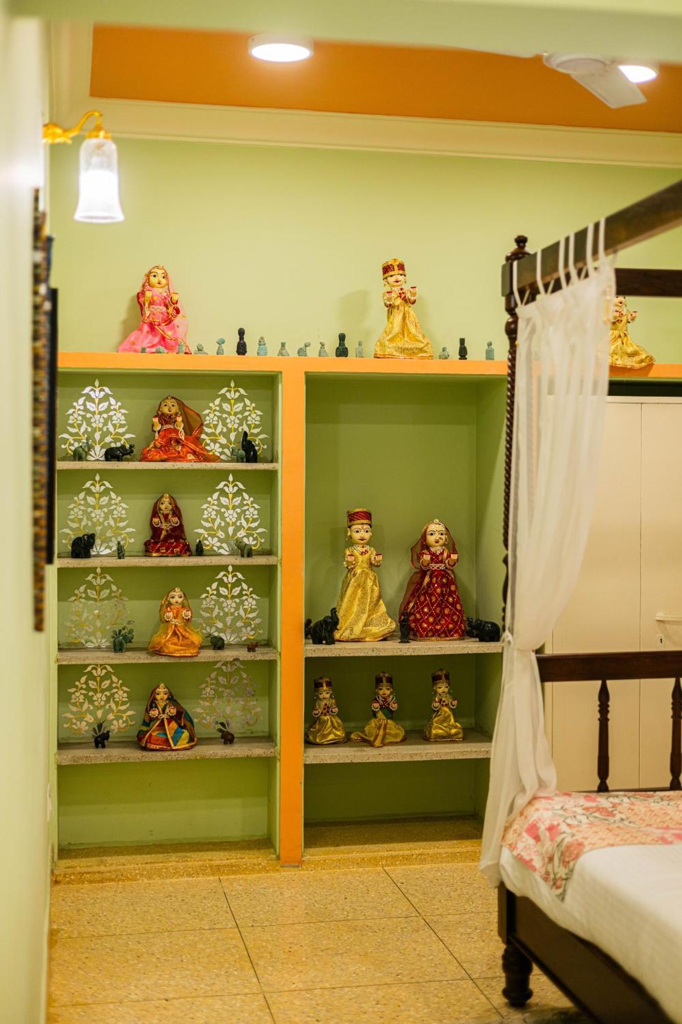 Sheel Mahal- Near Hawa Mahal Hotel ชัยปุระ ภายนอก รูปภาพ