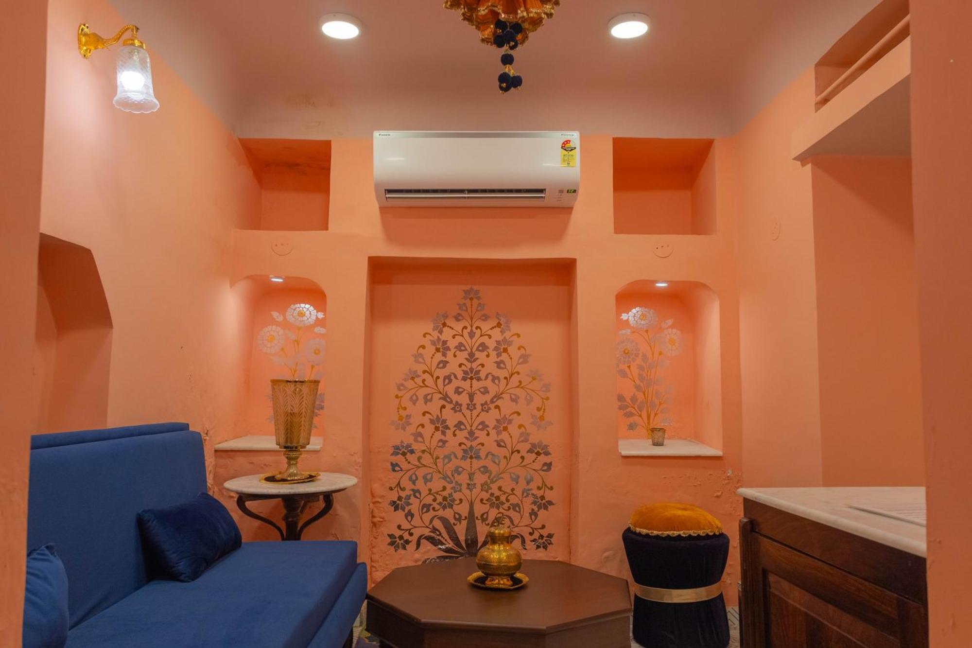 Sheel Mahal- Near Hawa Mahal Hotel ชัยปุระ ภายนอก รูปภาพ